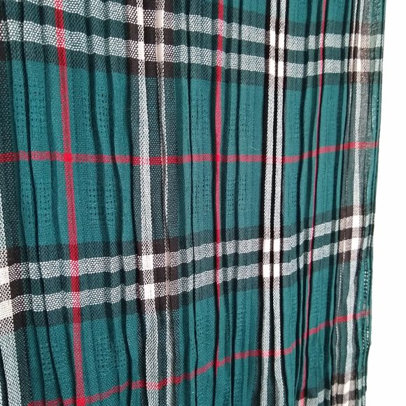 Plaid Tartan Pleated Neck SCARF Green Red White Black Classic Preppy Winter - Picture 3 of 8